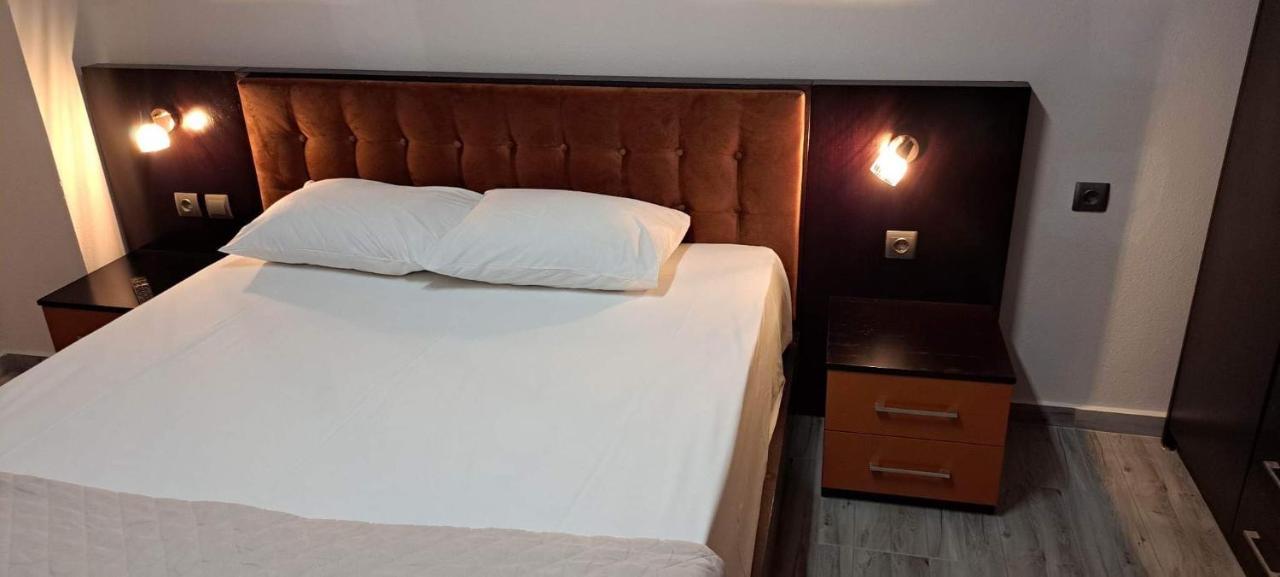 Angela Apartments Fanárion 外观 照片